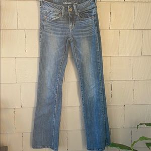 American eagle jeans